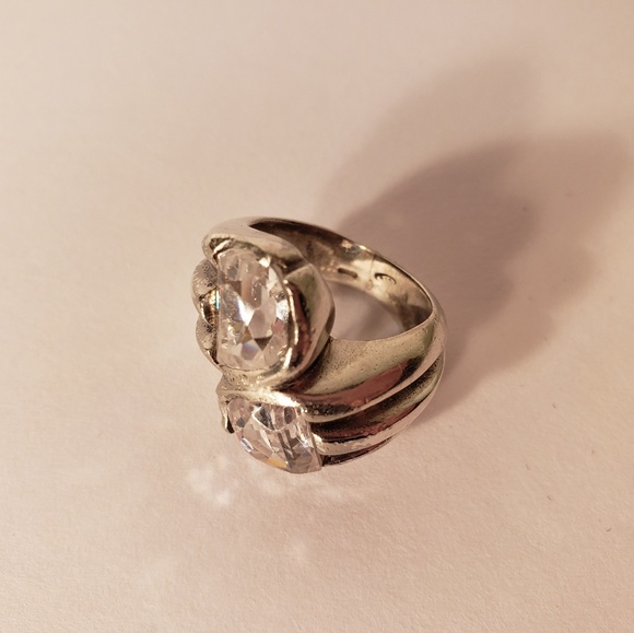Vintage 1970s Trendy Style CZ Sterling Silver Ring - Picture 7 of 8